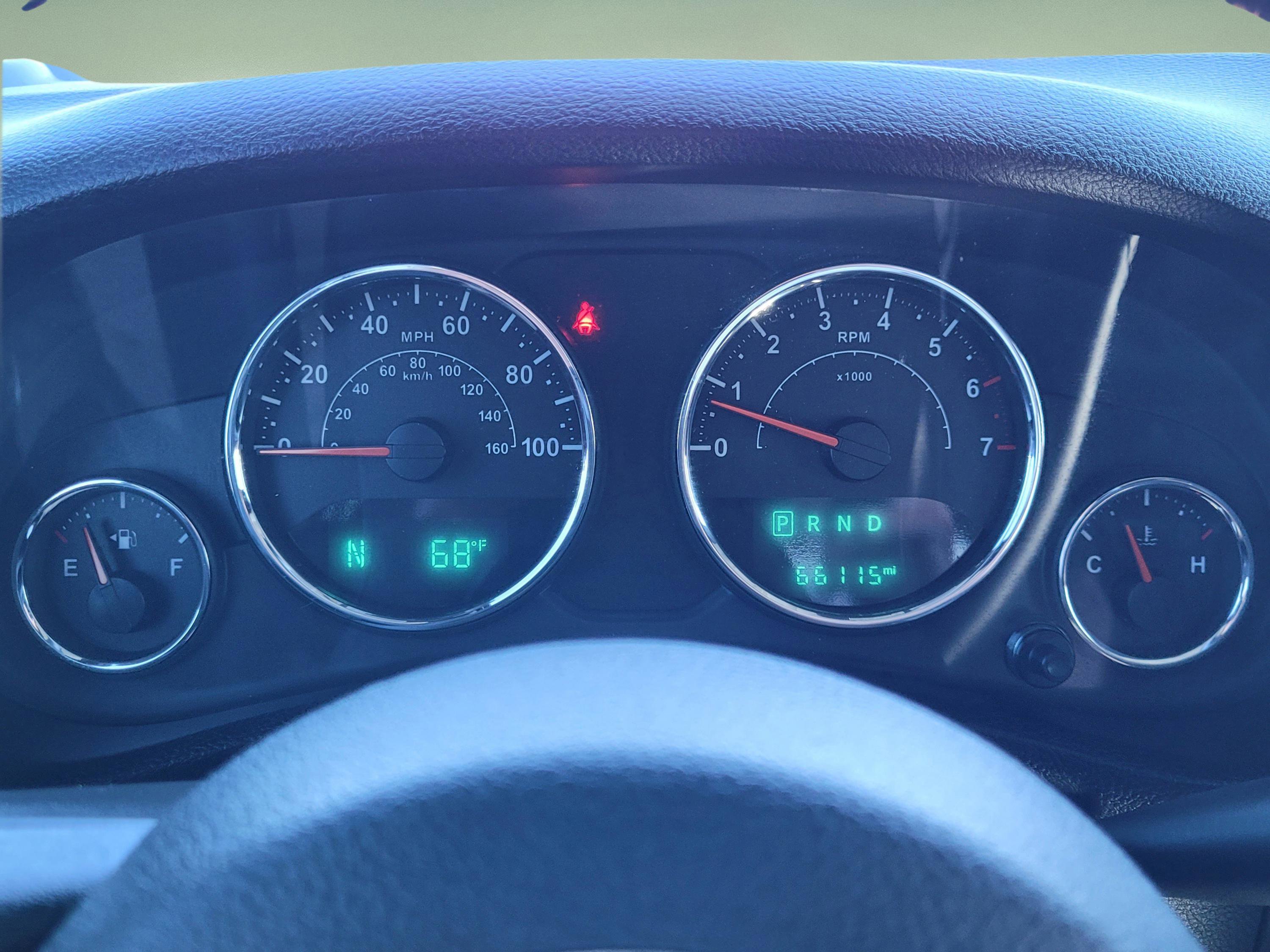 Used 2017 Jeep Wrangler Unlimited Sahara AWD/4WD image 18