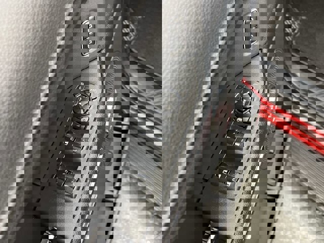 Certified 2022 Ford Expedition XLT image 9