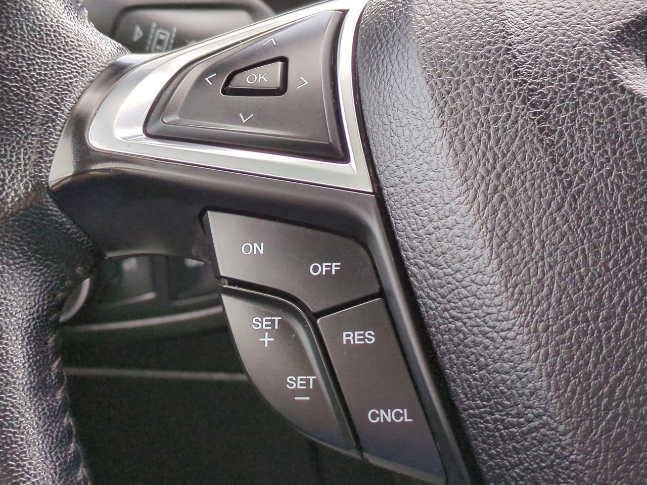 Certified 2022 Ford Edge SEL image 24