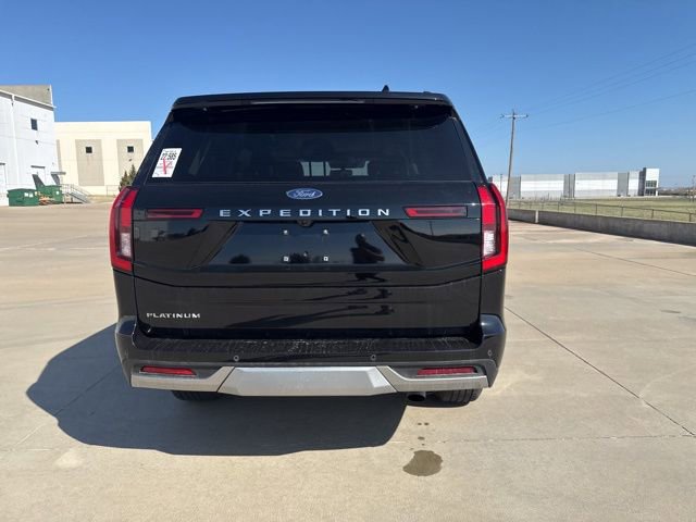 Certified 2025 Ford Expedition Platinum AWD/4WD image 6