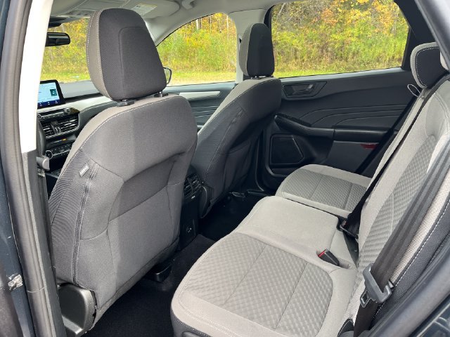 Certified 2022 Ford Escape SE w/ SE Sport Appearance Package AWD/4WD image 17