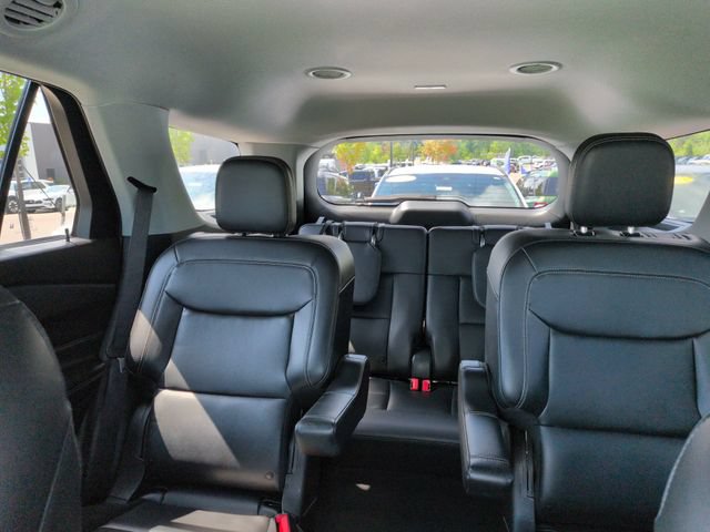 Certified 2023 Ford Explorer XLT w/ Equipment Group 202A AWD/4WD image 49
