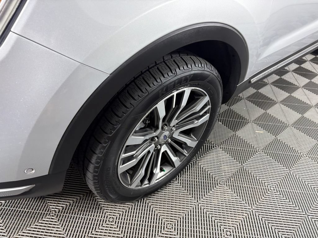 Certified 2018 Ford Explorer Platinum AWD/4WD image 10