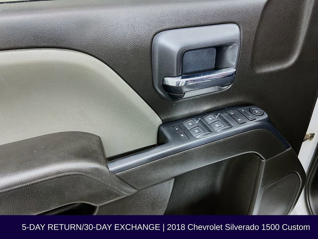 Used 2018 Chevrolet Silverado 1500 Custom image 21