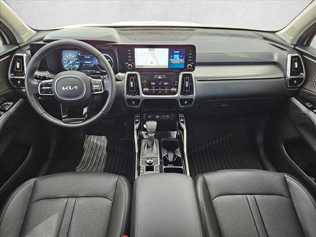 Used 2023 Kia Sorento SX image 18