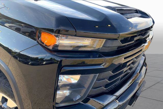 Used 2024 Chevrolet Silverado 2500 Custom w/ Custom Value Package AWD/4WD image 27