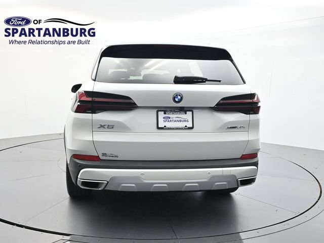 Used 2025 BMW X5 xDrive50e AWD/4WD image 6