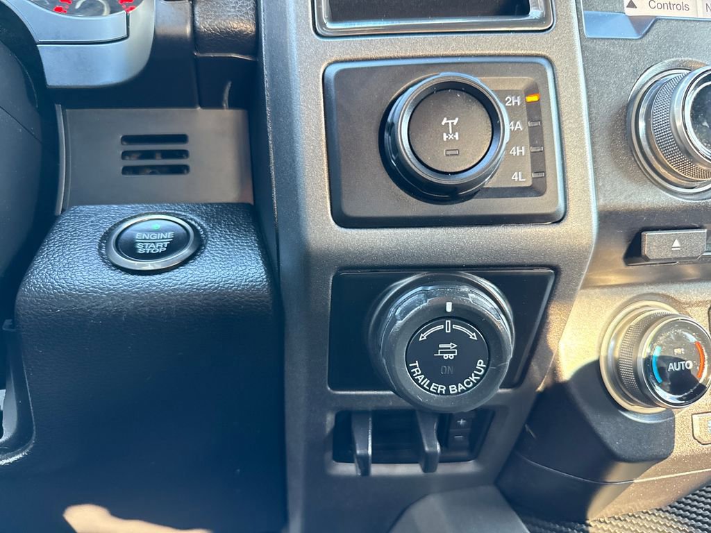 Certified 2018 Ford F150 Raptor w/ Equipment Group 802A Luxury image 25