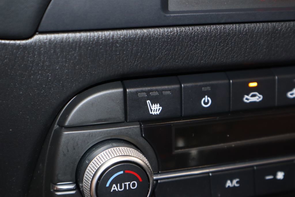 Used 2023 MAZDA CX-5 Carbon Edition image 11