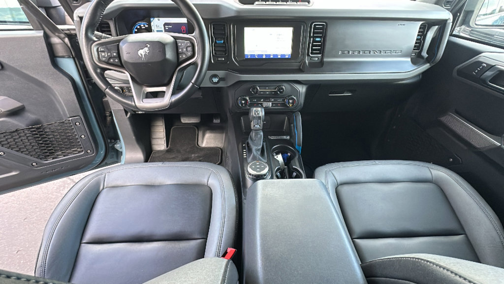 Certified 2023 Ford Bronco Black Diamond w/ Sasquatch Package image 26