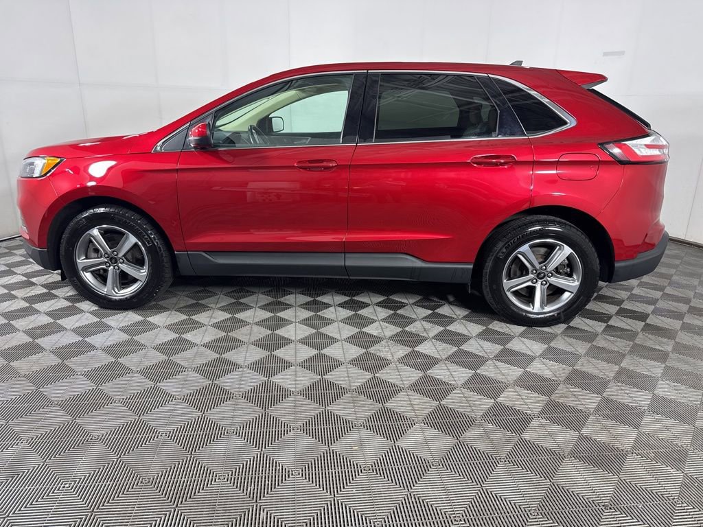 Certified 2024 Ford Edge SEL w/ Convenience Package AWD/4WD image 7