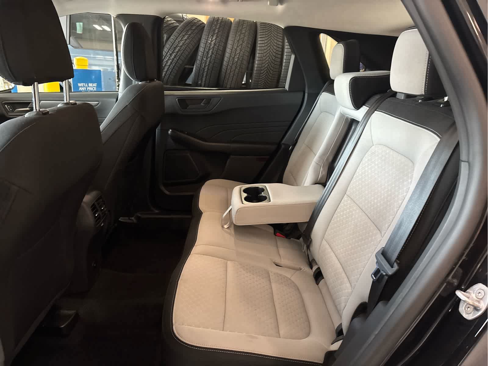 Certified 2025 Ford Escape Active w/ Cold Weather Package AWD/4WD image 32