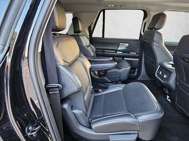 Certified 2025 Ford Expedition Max Platinum AWD/4WD image 17