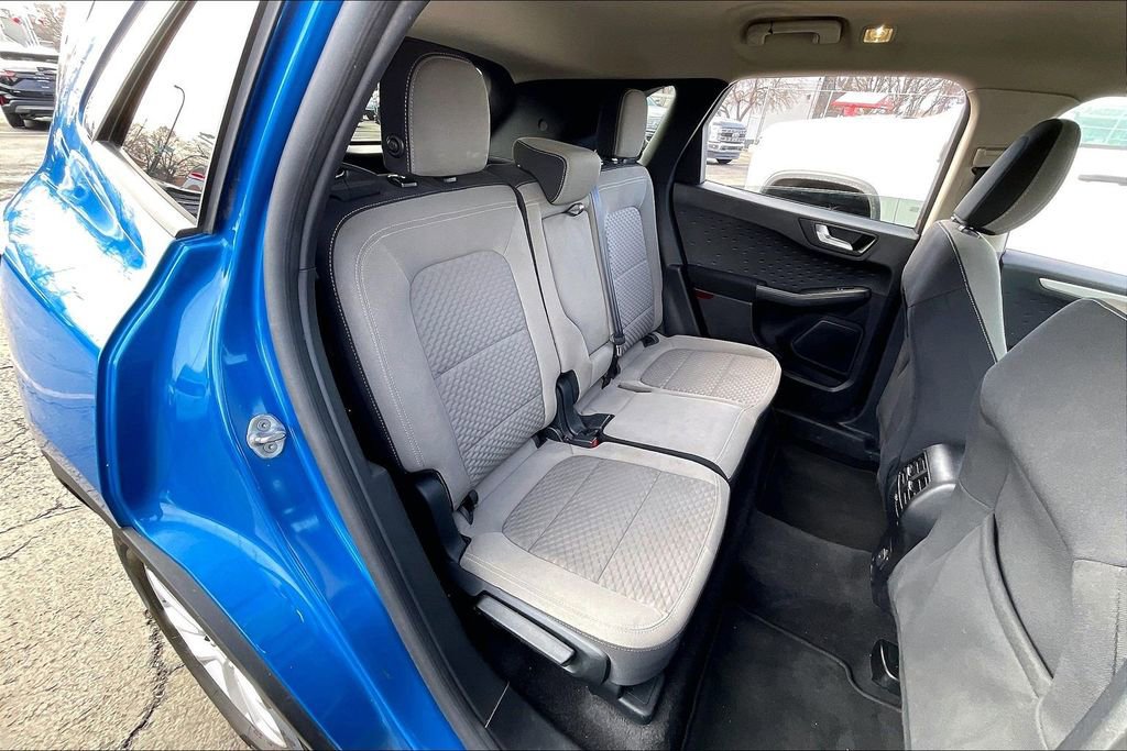 Certified 2020 Ford Escape SE image 24