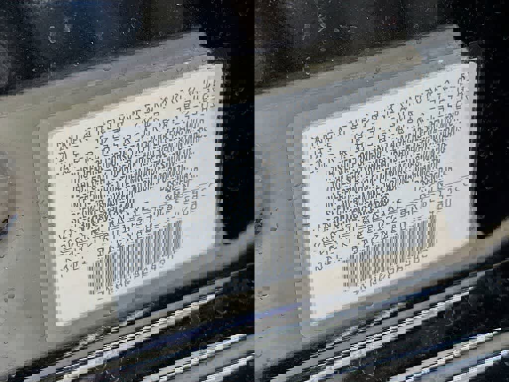 Used 2023 Nissan Versa SV image 22