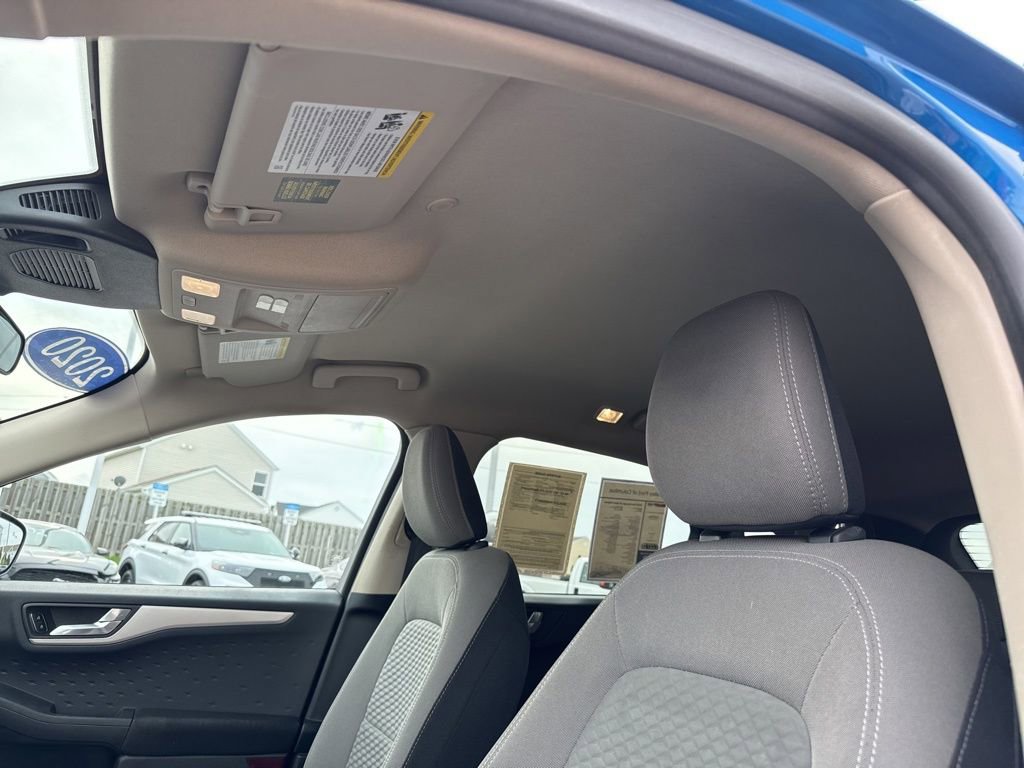 Certified 2020 Ford Escape SE Sport image 3