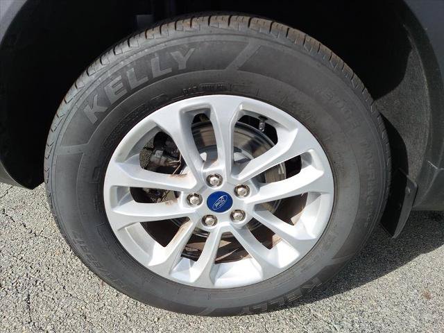 Certified 2022 Ford Escape SE w/ Convenience Package AWD/4WD image 4