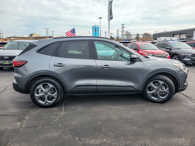 Certified 2025 Ford Escape ST-Line image 7