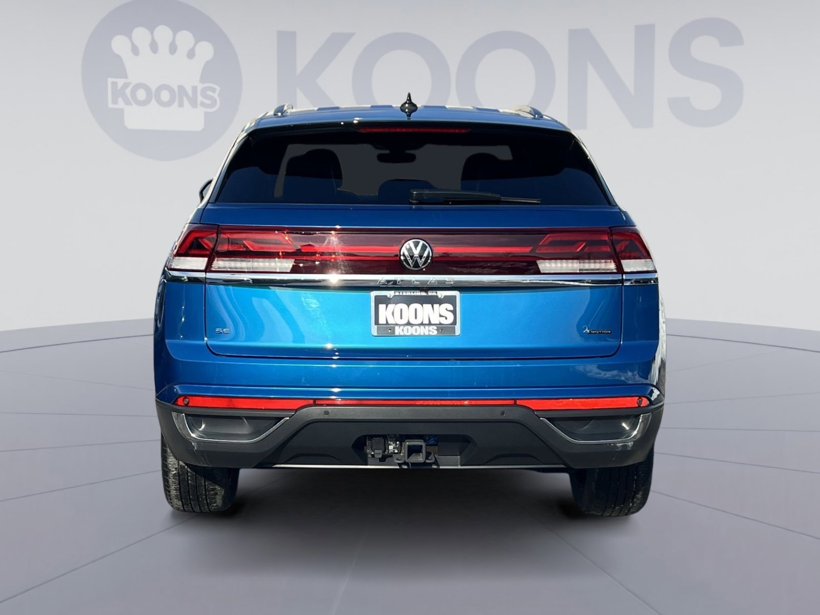 Used 2024 Volkswagen Atlas Cross Sport SE image 4