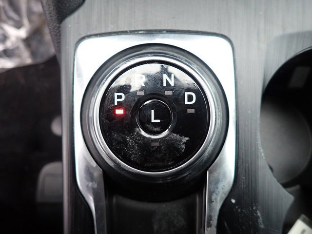 Certified 2025 Ford Escape Platinum w/ Premium Technology Package image 25