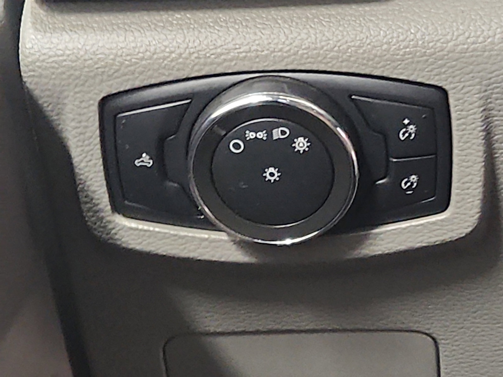 Certified 2022 Ford F250 XL w/ STX Appearance Package image 13