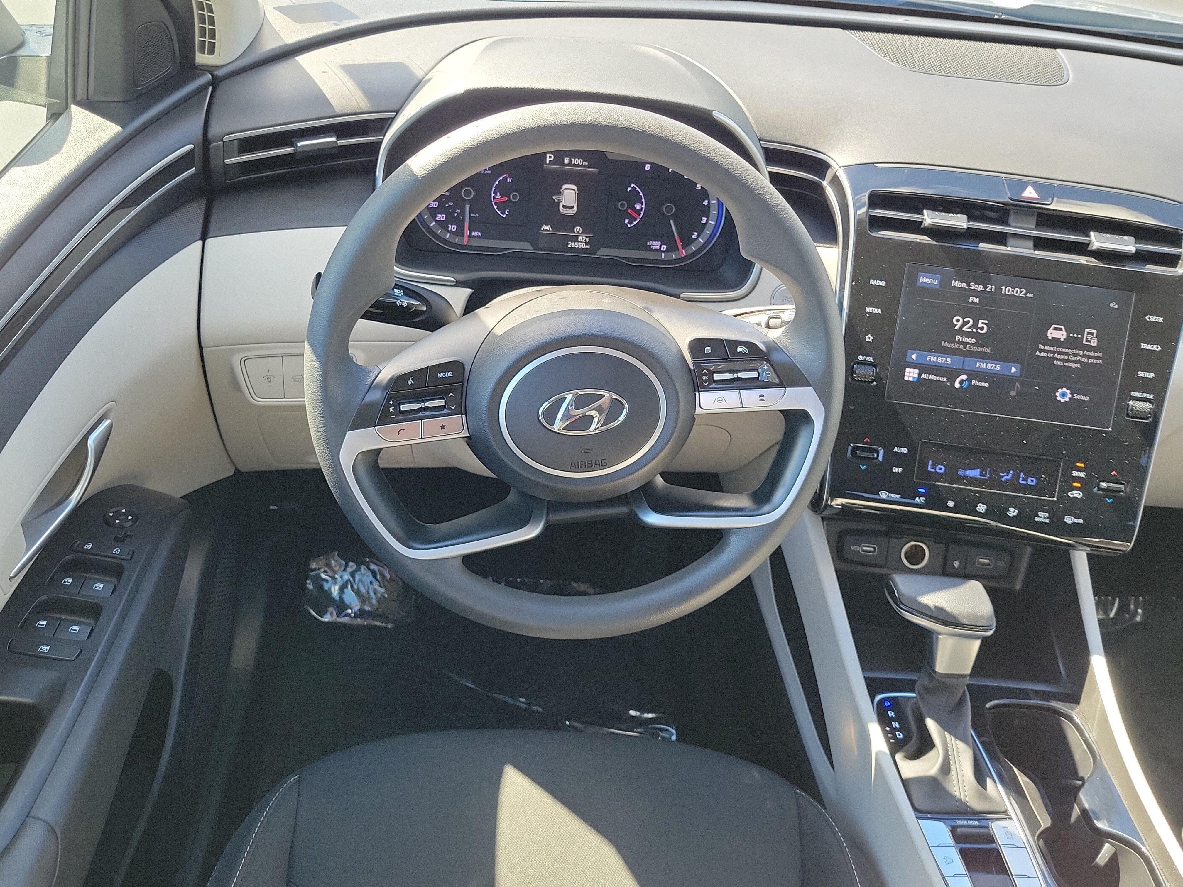 Used 2024 Hyundai Tucson SEL FWD image 17