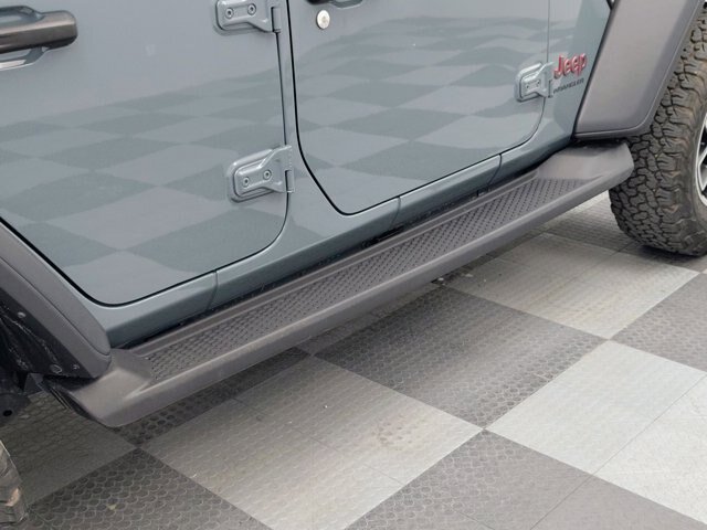 Used 2024 Jeep Wrangler Unlimited Rubicon AWD/4WD image 14