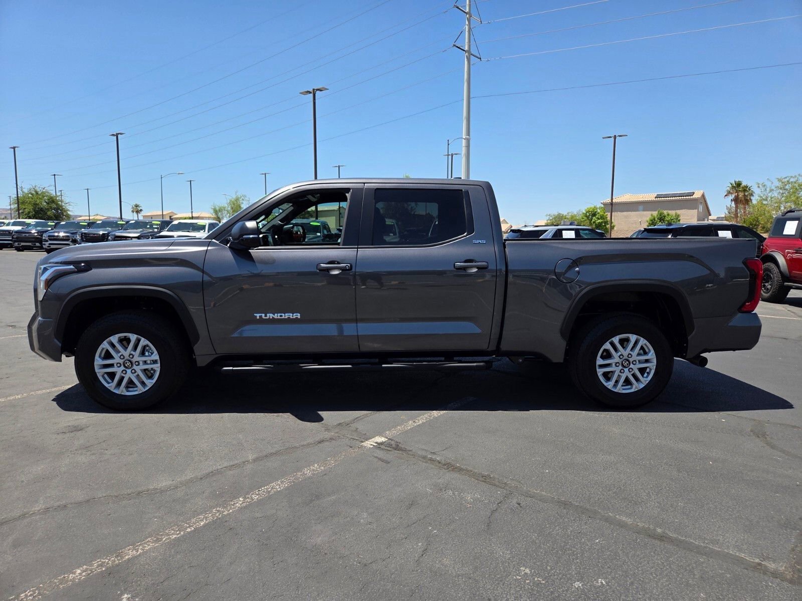 Used 2026 Toyota Tundra SR5 w/ SR5 Premium Package AWD/4WD image 3