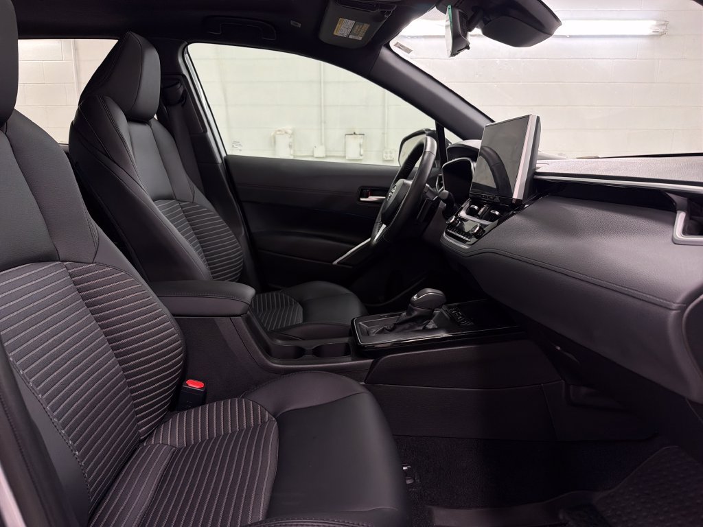 Used 2026 Toyota Corolla Cross AWD Hybrid w/ Convenience Package image 29