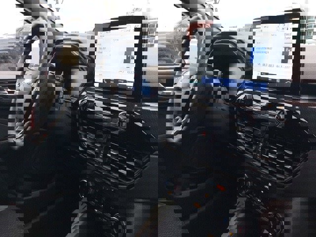 Certified 2025 Ford Escape ST-Line image 26