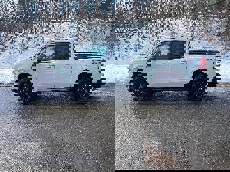 Certified 2024 Ford Maverick Lariat w/ FX4 Off-Road Package image 2