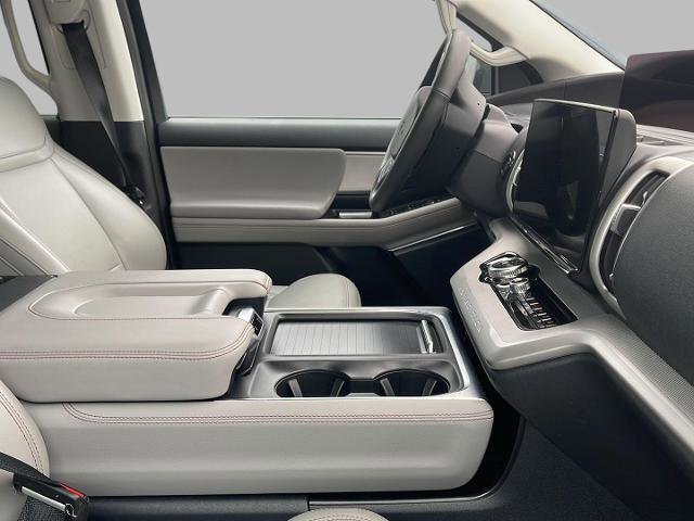 Certified 2025 Ford Expedition Max Active image 17