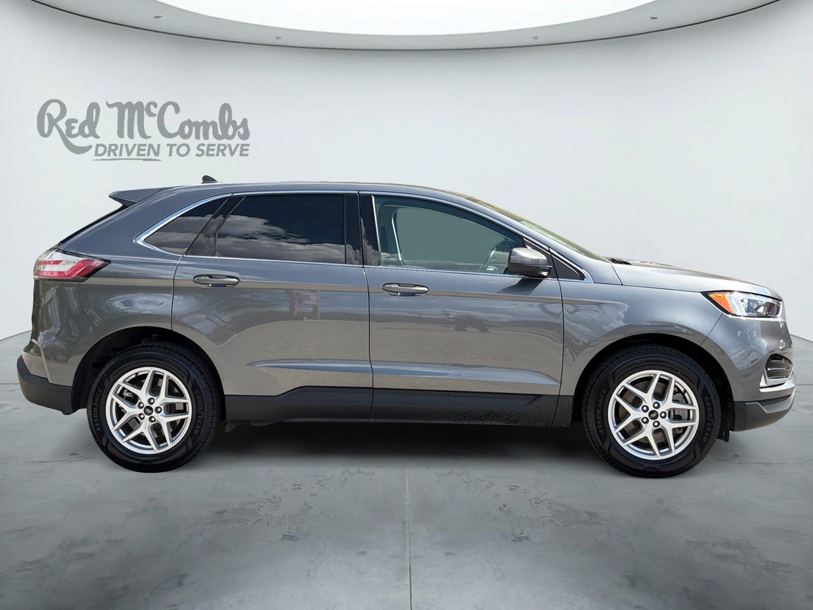 Certified 2024 Ford Edge SEL w/ Convenience Package AWD/4WD image 4