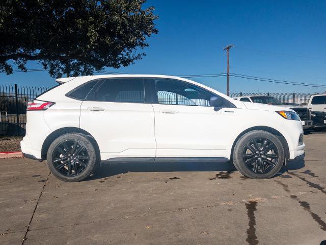 Certified 2023 Ford Edge ST-Line image 3