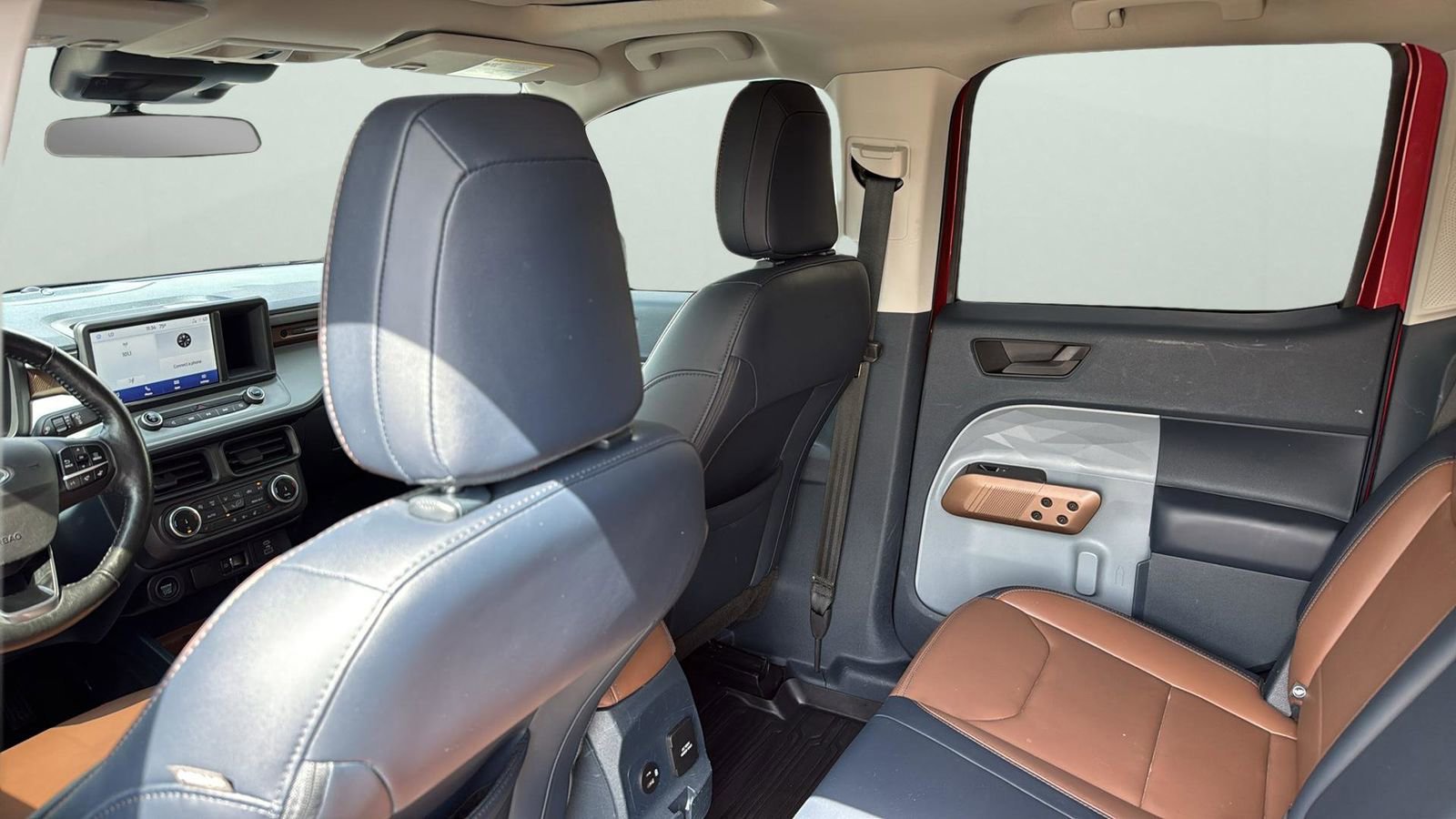 Certified 2022 Ford Maverick Lariat w/ Lariat Luxury Package image 29