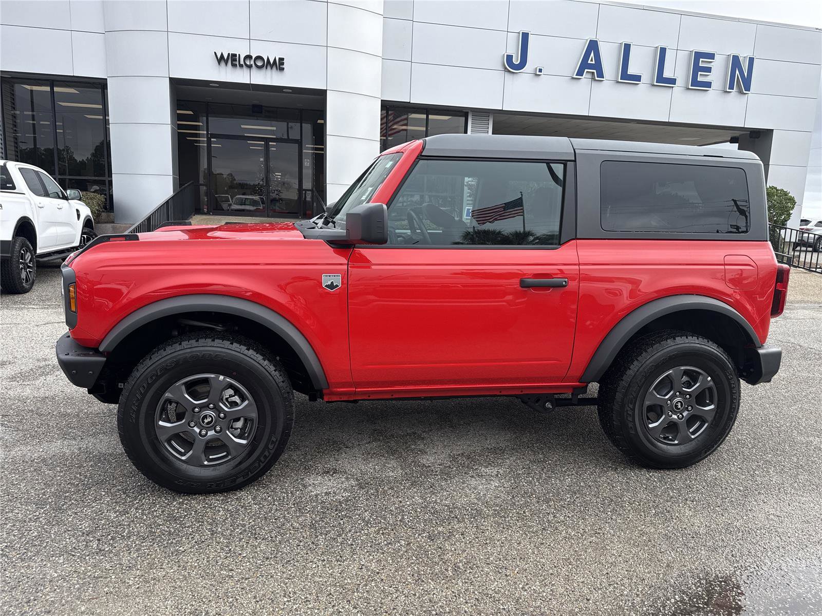 Certified 2024 Ford Bronco Big Bend image 2