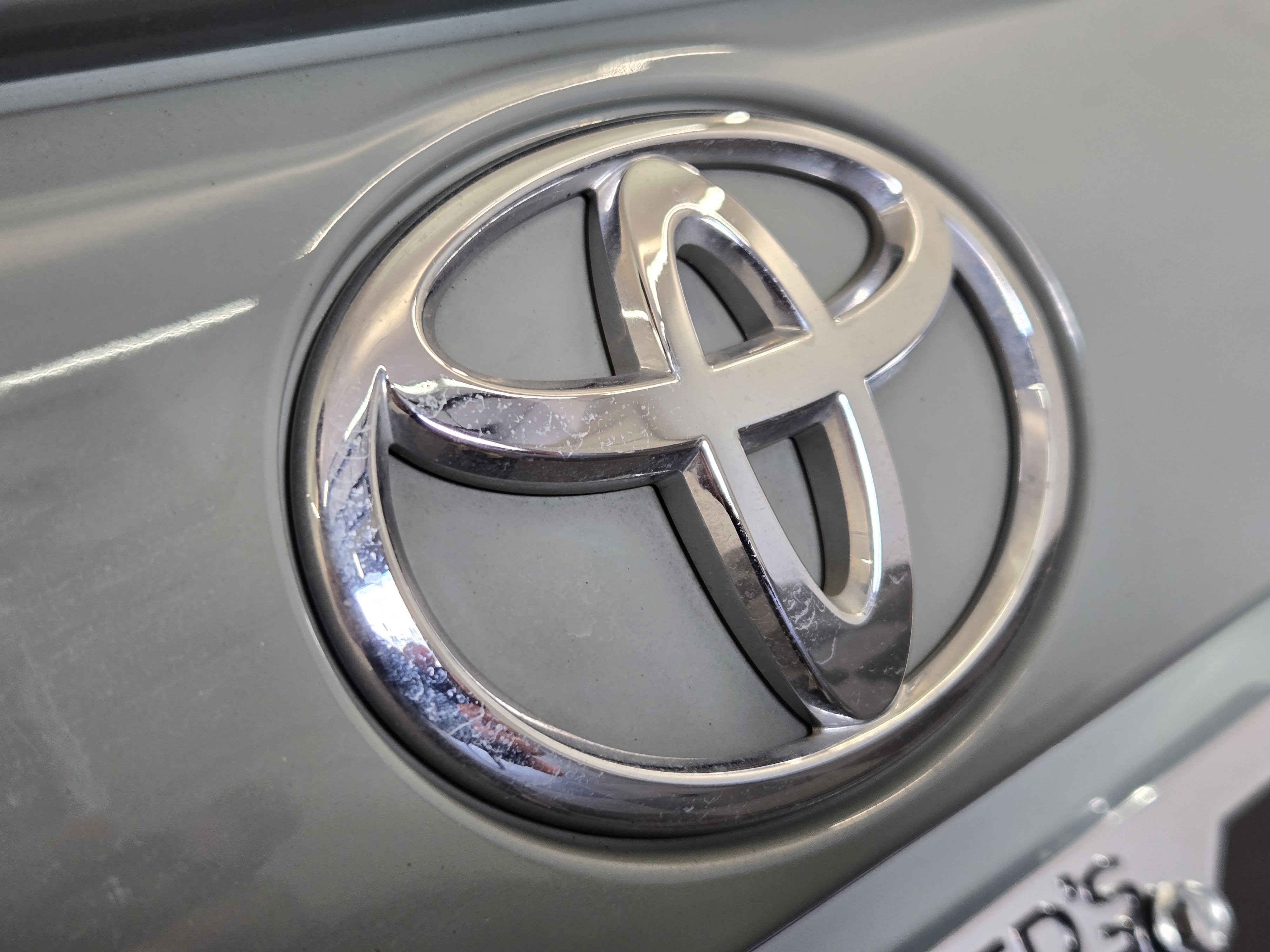 Used 2019 Toyota RAV4 Adventure AWD/4WD image 12