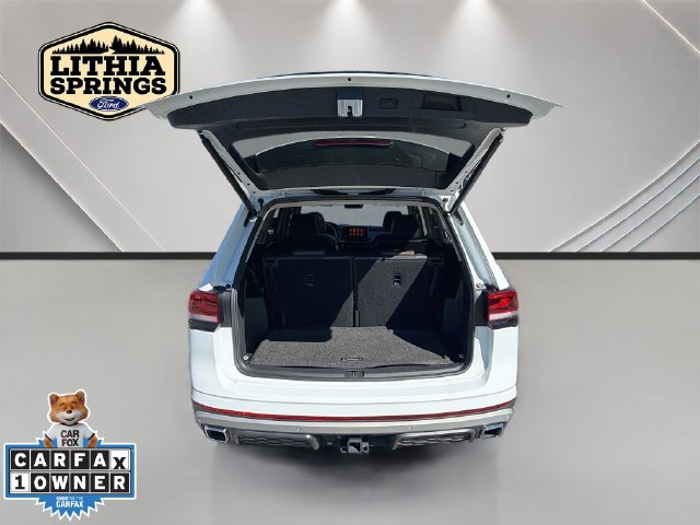 Used 2024 Volkswagen Atlas Peak Edition SE AWD/4WD image 13