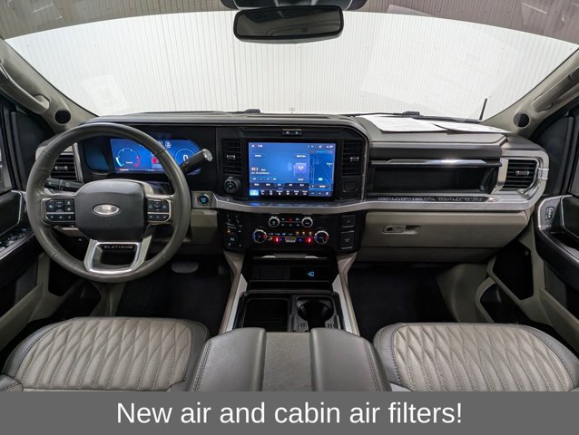 Certified 2025 Ford F250 Platinum w/ Platinum Plus Package AWD/4WD image 3
