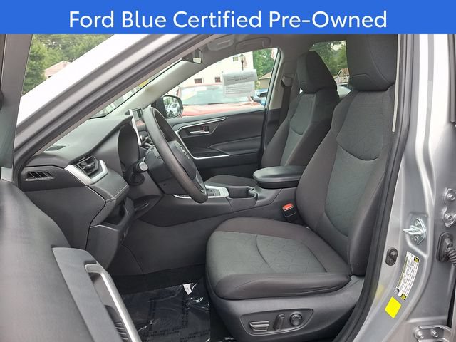 Used 2024 Toyota RAV4 XLE FWD image 14