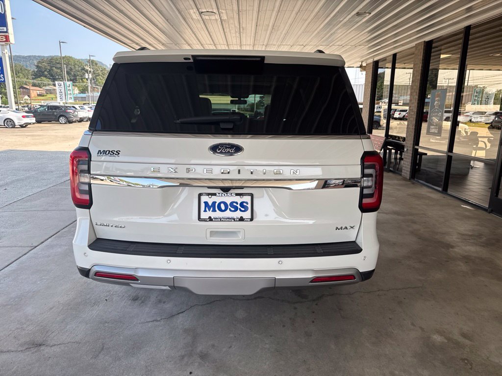 Certified 2024 Ford Expedition Max Limited RWD image 5