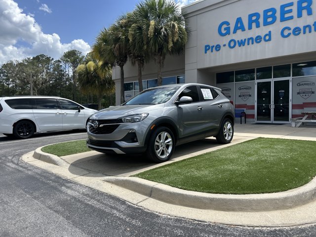 Used 2023 Buick Encore GX Preferred w/ Cold Weather Comfort Package FWD image 17