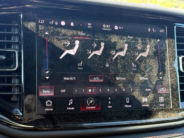 Used 2021 Dodge Durango R/T w/ Technology Group RWD image 23