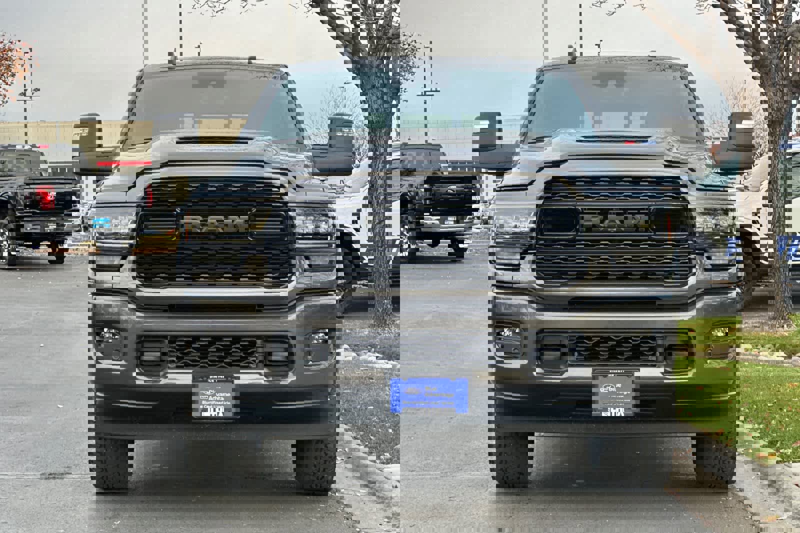 Used 2024 RAM 2500 Limited image 8