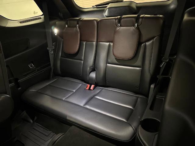 Certified 2020 Ford Explorer Platinum w/ Premium Technology Package image 33