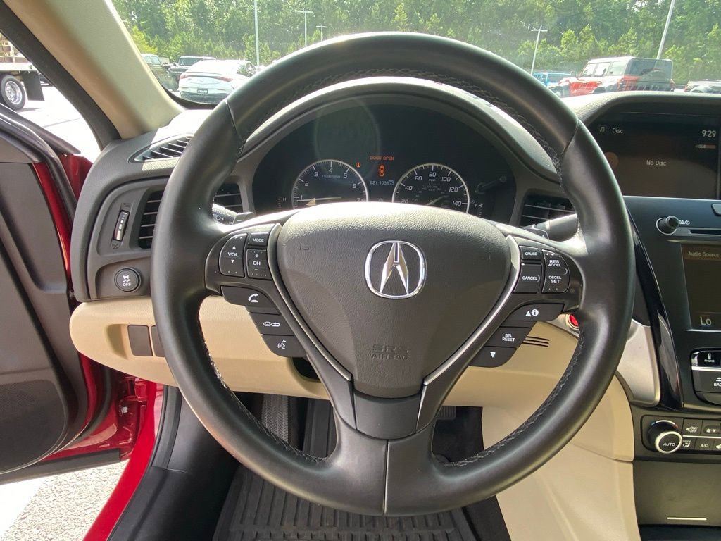 Used 2017 Acura ILX FWD image 13