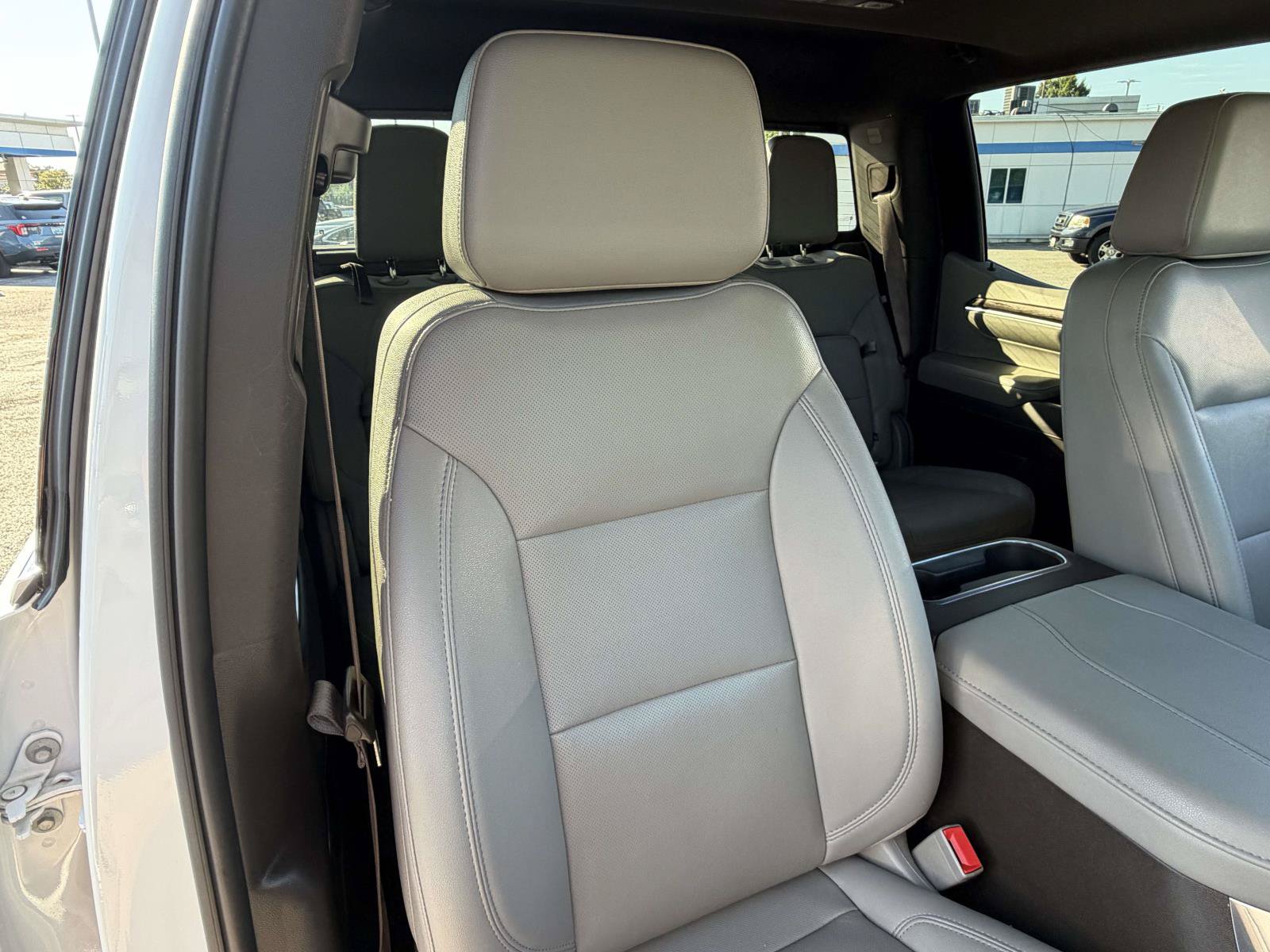 Used 2023 Chevrolet Silverado 1500 LTZ w/ LTZ Premium Package AWD/4WD image 29