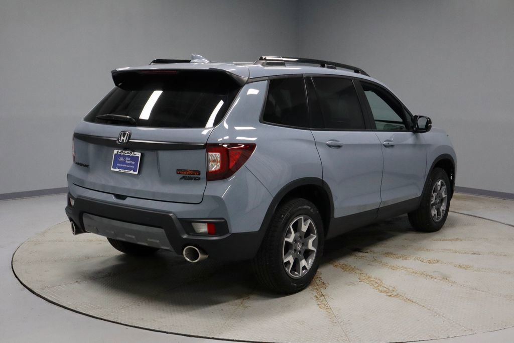 Used 2022 Honda Passport TrailSport image 11
