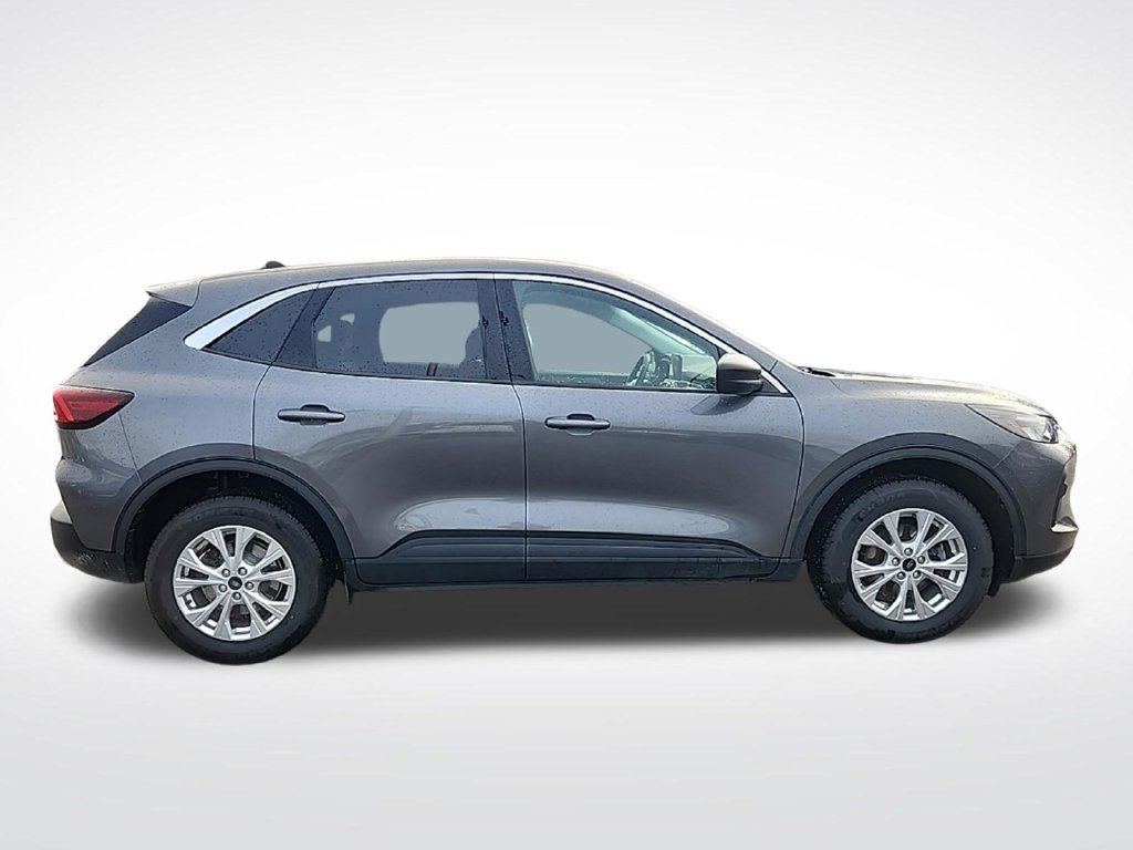 Certified 2023 Ford Escape Active AWD/4WD image 9