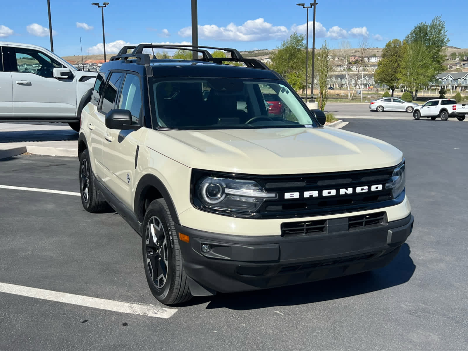 Certified 2024 Ford Bronco Sport Outer Banks w/ Tech Package AWD/4WD image 4